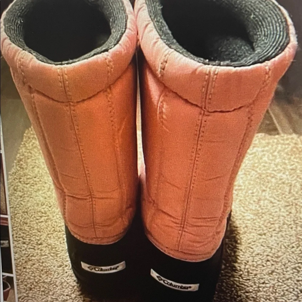 Girls pink Columbia snow boots 2